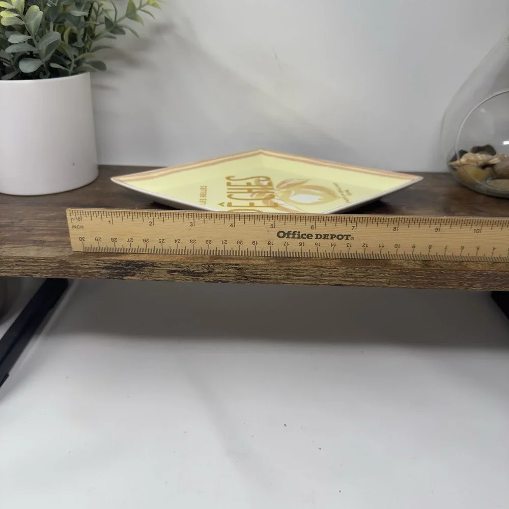 Anthropologie Juliette Ceramic Vanity Tray Peches Ring Jewelry Trinket Dish
